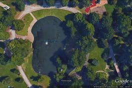 Aerial view of St Louis (Lafayette Park Lake)
